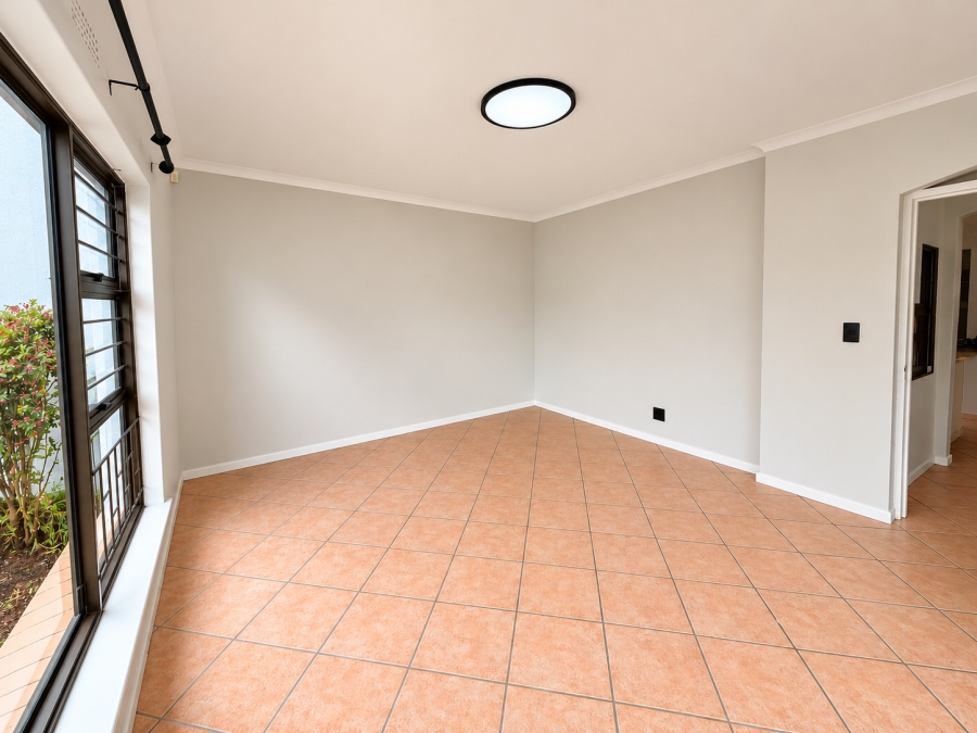 4 Bedroom Property for Sale in Bothasig Western Cape